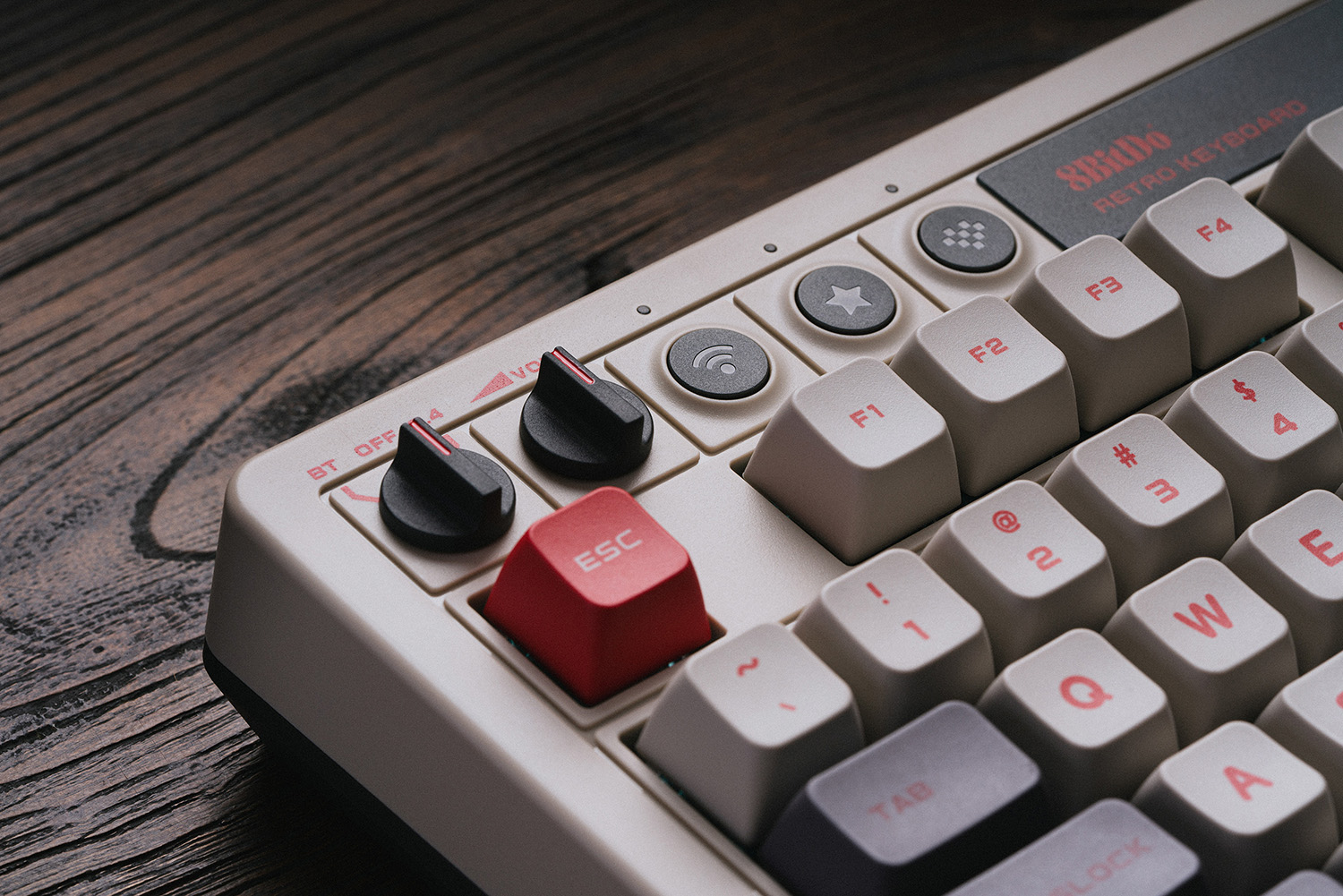 Keyboard Mekanikal Retro 8Bitd - Retro Gaming For Windows ulasan dan harga